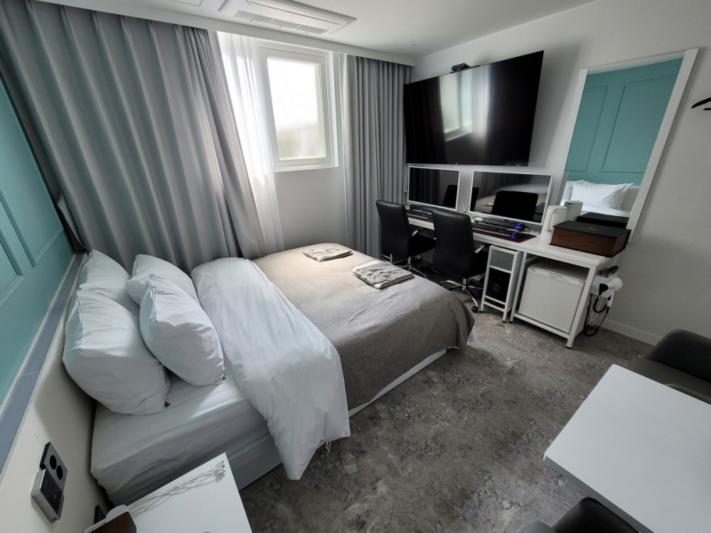 2690ca6a4f7acea8faf5734b9d9e6460_1658223